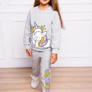 Костюм с единогором