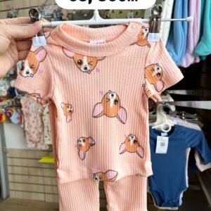 Костюм с лисенками